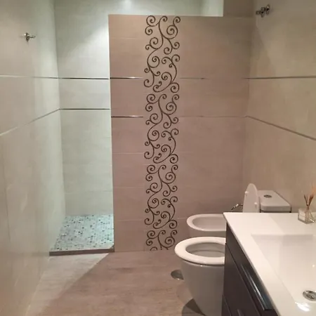 Apartment Felix Saenz Roomalaga By Bossh